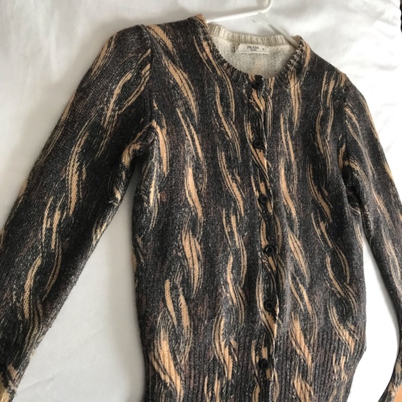 Prada sweater - Picture 6 of 6